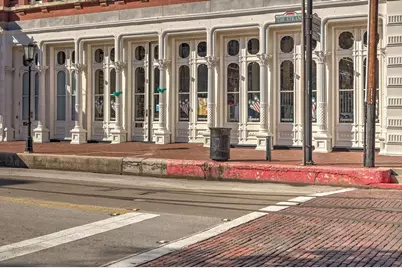 2206 Strand #203, Galveston, TX 77550 - Photo 41