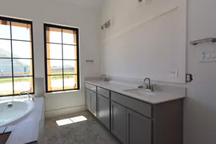 16582 Gaines Gln Ln, Montgomery, TX 77316 - Photo 11