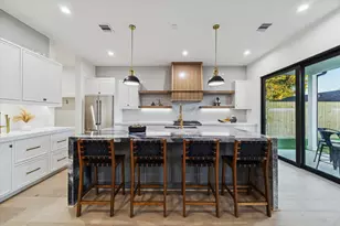 614 Eleanor St, Houston, TX 77009 - Photo 13