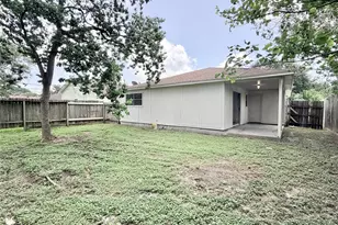 2612 4th Ave N, Texas City, TX 77590 - Photo 5
