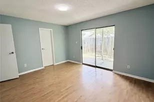 2612 4th Ave N, Texas City, TX 77590 - Photo 3