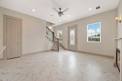 721 Doverside Street, Houston, TX 77022 - Photo 7