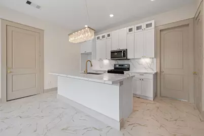721 Doverside Street, Houston, TX 77022 - Photo 9