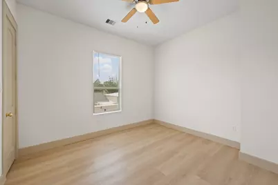 721 Doverside Street, Houston, TX 77022 - Photo 21