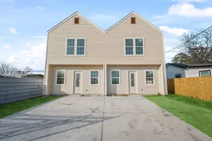 721 Doverside St, Houston, TX 77022 - Photo 1