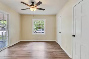 230 9th Ave, Texas City, TX 77590 - Photo 5