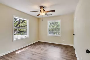 230 9th Ave, Texas City, TX 77590 - Photo 25