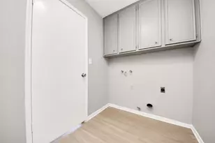 6222 Vickijohn Dr, Houston, TX 77096 - Photo 17