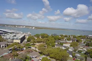 115 Marlin Ave, Galveston, TX 77550 - Photo 31