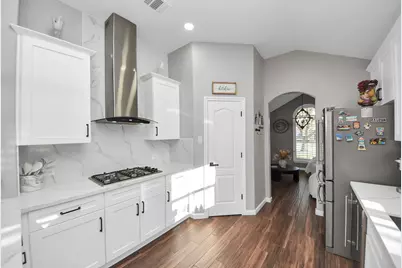 6115 Pine Lakes Drive, Katy, TX 77493 - Photo 11