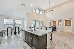 6003 Orchard Trail Dr, Pearland, TX 77581 - Photo 19