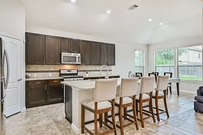 6003 Orchard Trail Drive, Pearland, TX 77581 - Photo 13