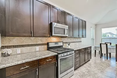 6003 Orchard Trail Drive, Pearland, TX 77581 - Photo 17