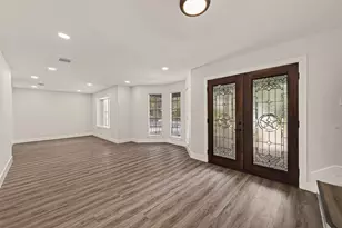 10011 Pine Pass Dr, Houston, TX 77070 - Photo 3