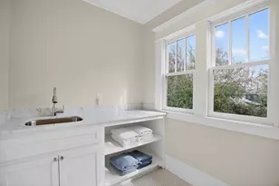 1111 Ashland St, Houston, TX 77008 - Photo 17