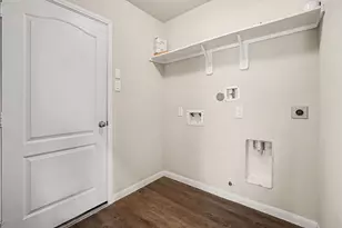 8817 Voyager Dr, Texas City, TX 77591 - Photo 17