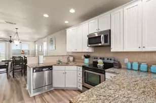 27010 Estuary Dr, Galveston, TX 77554 - Photo 9