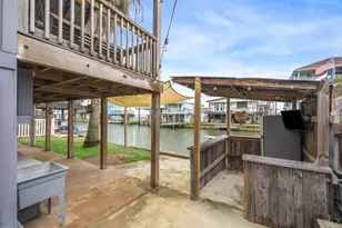 85 Bayou Vista Dr, Hitchcock, TX 77563 - Photo 19