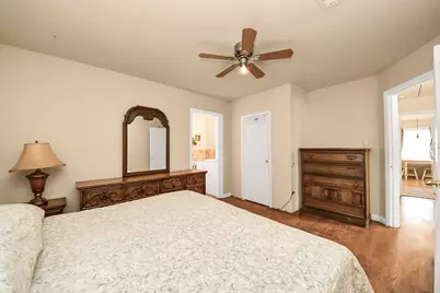 8043 Wier Drive, Houston, TX 77017 - Photo 13