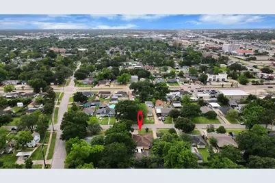 8043 Wier Drive, Houston, TX 77017 - Photo 37