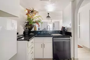 7310 Seawall Blvd, Galveston, TX 77551 - Photo 7