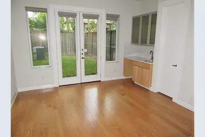 1900 Mason #D, Houston, TX 77006 - Photo 3