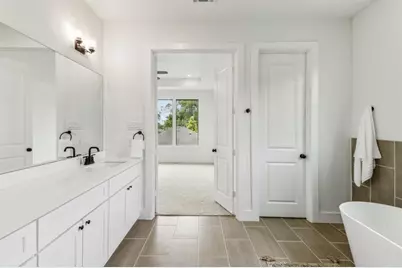 311 Tennessee Street, Houston, TX 77029 - Photo 9