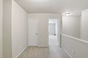 112 Camelot Pl Ct, Conroe, TX 77304 - Photo 9