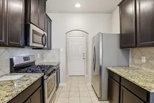 112 Camelot Pl Ct, Conroe, TX 77304 - Photo 15