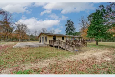 1016 E Capps Road, Livingston, TX 77351 - Photo 47