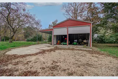 1016 E Capps Road, Livingston, TX 77351 - Photo 35