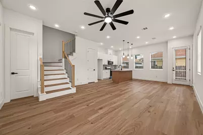 4806 Carmen Street #C, Houston, TX 77033 - Photo 5