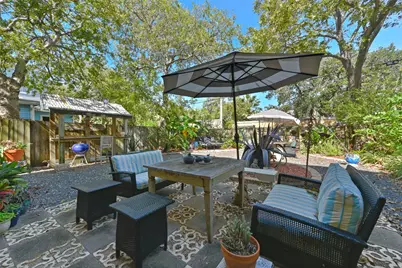 1614 Avenue K #Rear, Galveston, TX 77550 - Photo 31