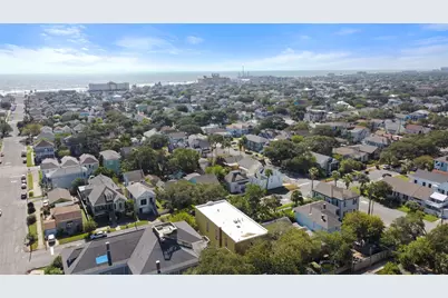 1614 Avenue K #Rear, Galveston, TX 77550 - Photo 27