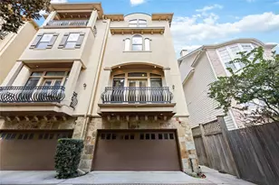 328 Bomar St, Houston, TX 77006 - Photo 3