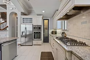 328 Bomar St, Houston, TX 77006 - Photo 15