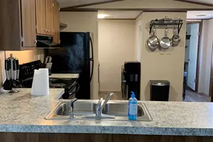 132 Squid Ln, Palacios, TX 77465 - Photo 9