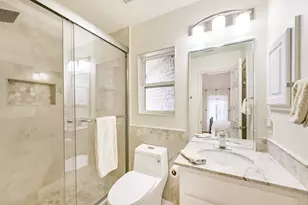5346 Navarro St, Houston, TX 77056 - Photo 39