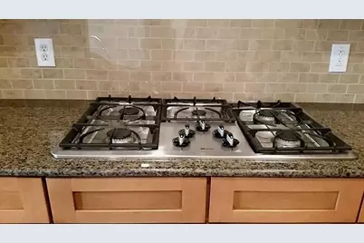 5615 Winsome Villas Lane #H, Houston, TX 77057 - Photo 7