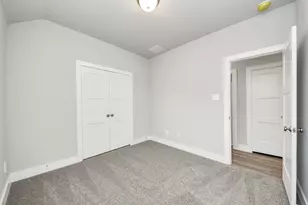239 Bay Laurel Dr, Alvin, TX 77511 - Photo 19
