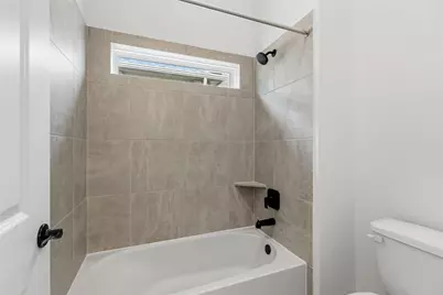 21130 Sunlight Grove Drive, Rosharon, TX 77583 - Photo 9