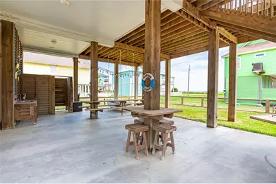 1326 Sunrise, Crystal Beach, TX 77650 - Photo 33