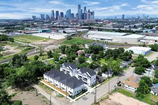 2432 Harrington St, Houston, TX 77026 - Photo 39