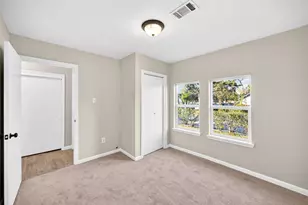 4918 Los Angeles St, Houston, TX 77026 - Photo 15