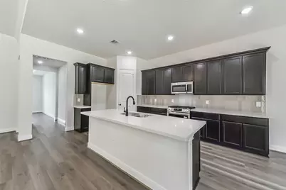 5326 Camp Creek Road, Baytown, TX 77523 - Photo 9
