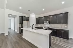 5326 Camp Creek Rd, Baytown, TX 77523 - Photo 9