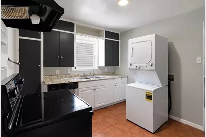 3014 Cortlandt Street, Houston, TX 77018 - Photo 3