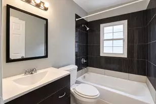 3014 Cortlandt St, Houston, TX 77018 - Photo 9