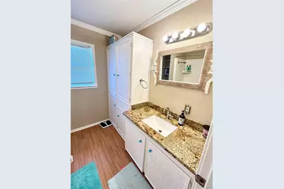 151 Neptune, Bay City, TX 77414 - Photo 9