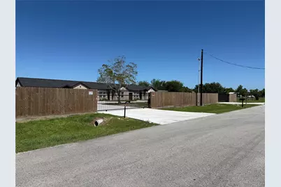9508 Quaker Court, Rosharon, TX 77583 - Photo 17